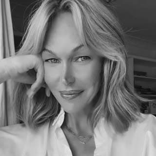 Jennifer Powell profile image