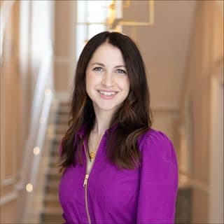 Clare Bourne profile image