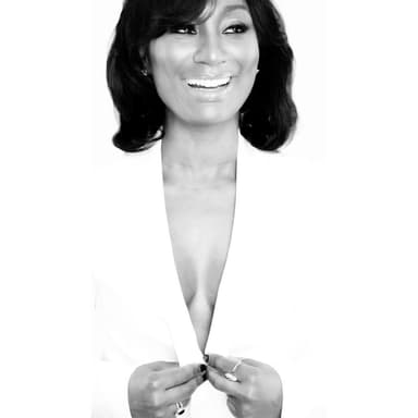 Zinhle profile image