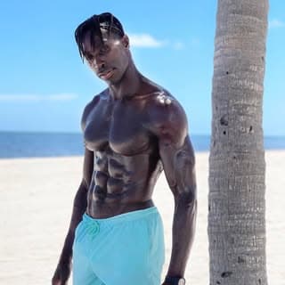 Tony Thomas profile image