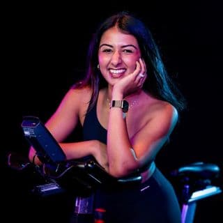 Simmi profile image