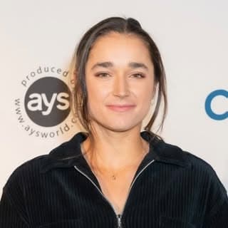 Caroline Dolehide profile image