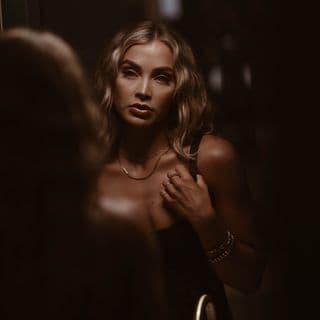 Cara Loren Van Brocklin profile image
