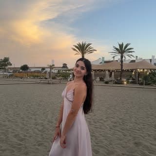 Elena Marquina Farinos profile image