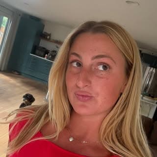 Fiona profile image