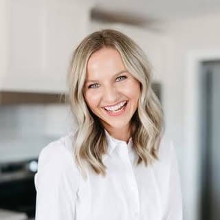 Brooke Baird Registered Dietitian Easy Healthy Recipes profile image
