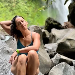 Amy Jacobs | Family Travel & Wellness profile image
