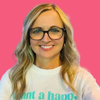 Nicole Dynan profile image
