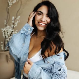 Mariana Martinez profile image