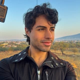 Jonathan Villela profile image