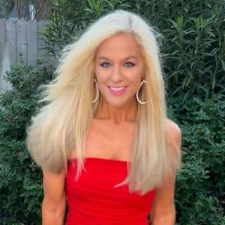 Amy C. Age Plus Elegance profile image