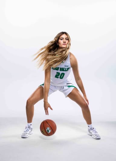Halle Nelson profile image