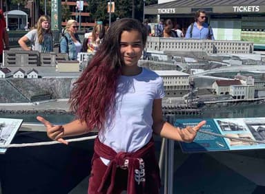 Ana Luiza Fernandes profile image