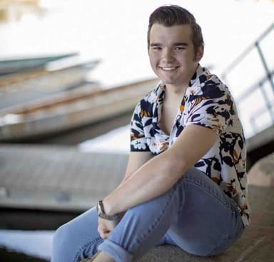 Sutton Huggins profile image