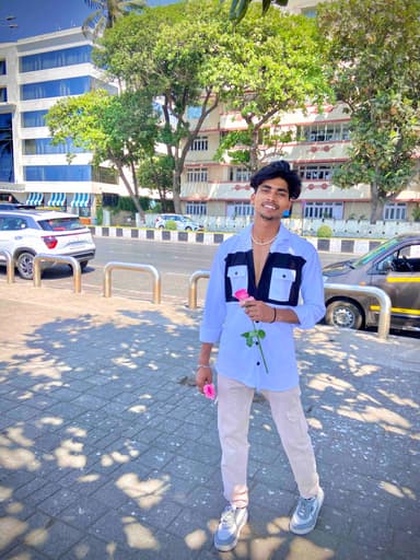 Annuuu Tiwari profile image