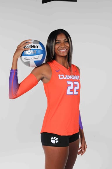 Mia Moore profile image