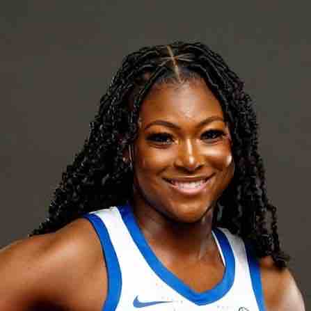 Robyn Benton profile image