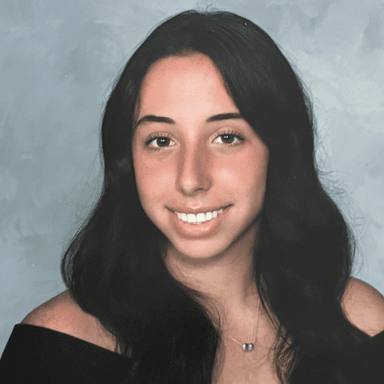 Ella Hohmann profile image