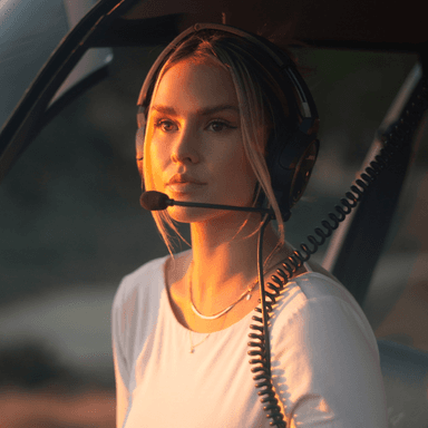 Kinsey Wolanski profile image