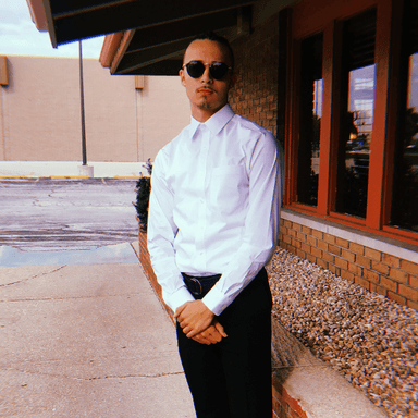 Ryan Luna profile image