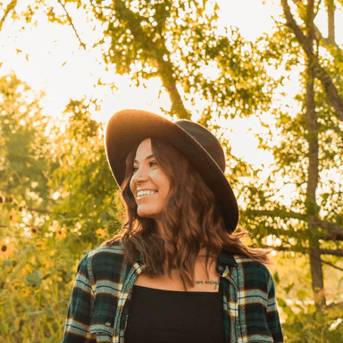 Lauren Strathearn profile image