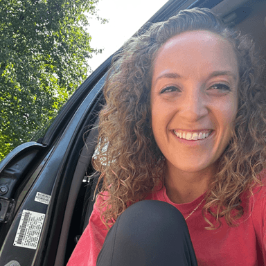 Lauren Peters profile image