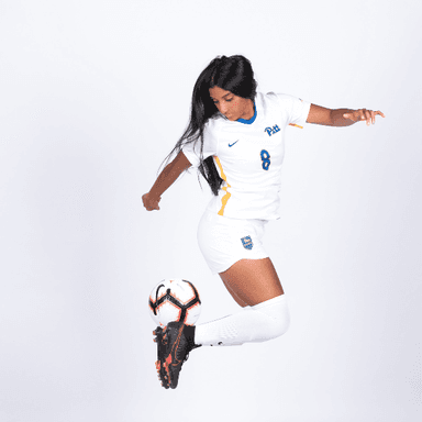 Leah Pais profile image