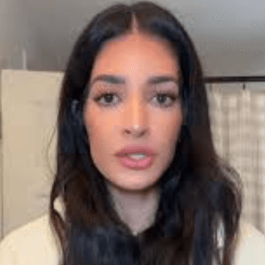 Erica Wakeland. profile image