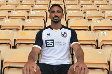 10 OS&nbsp; Athletes with Blogs to Drive Your SEO