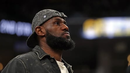 Lebron james Opensponsorship NBA guide
