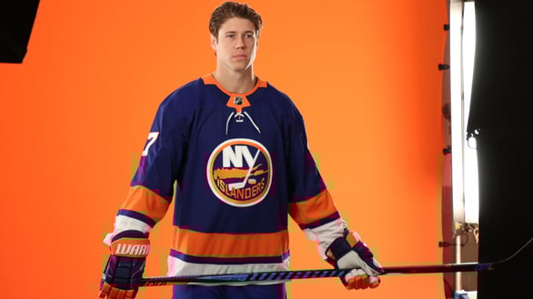 What Happens to Player Prices When the Season is Over?